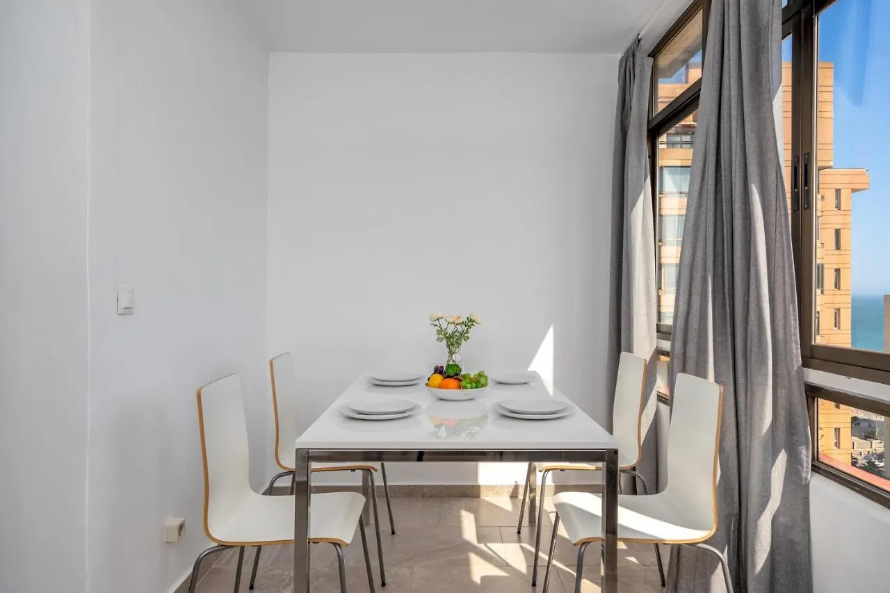 Апартаменты Fuengirola Flat Near The Movida By Costarentals - Ref 170
