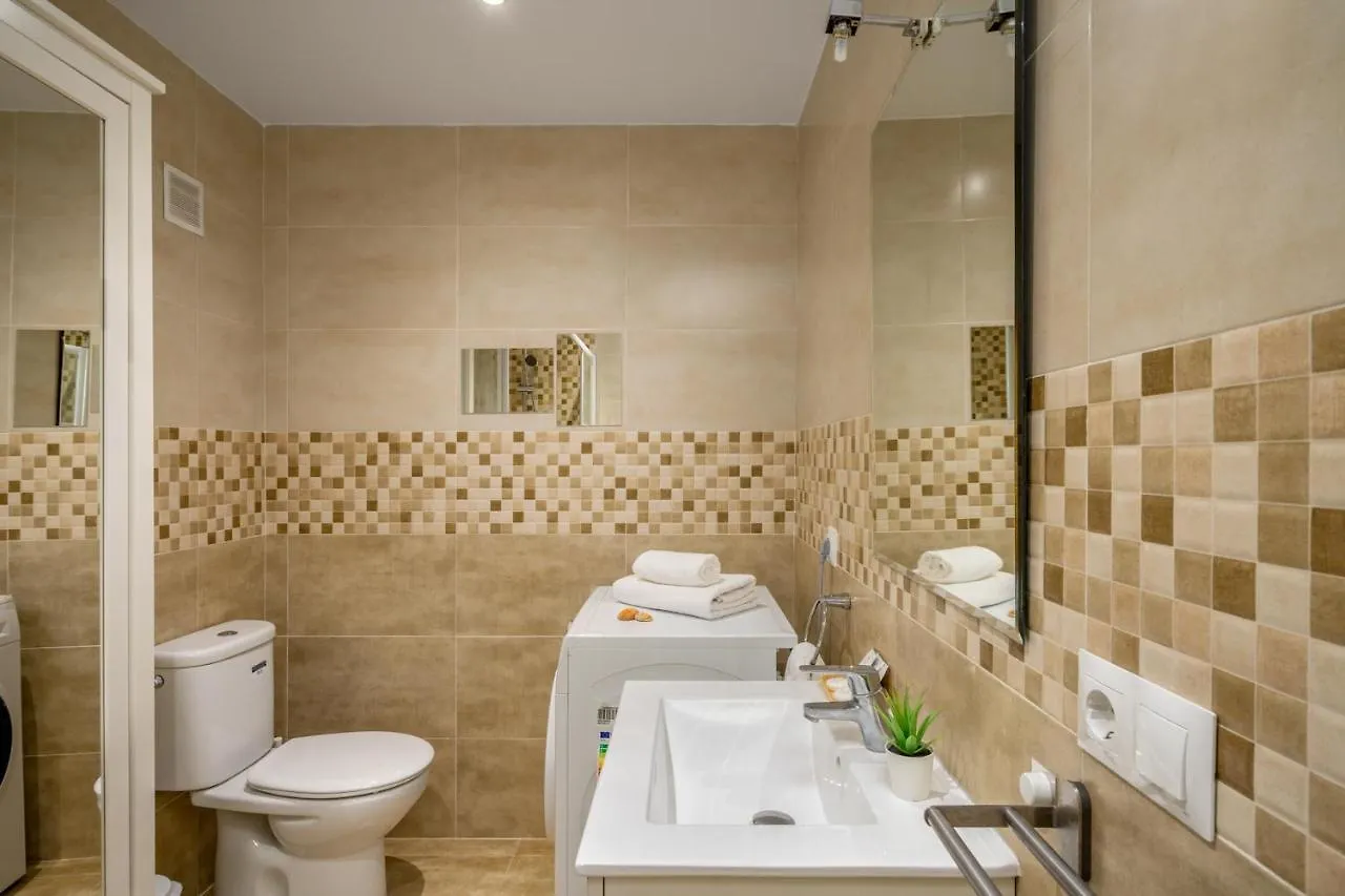 Fuengirola Flat Near The Movida By Costarentals - Ref 170 0*,  Испания